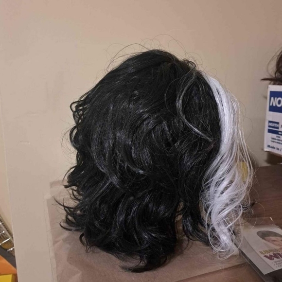 Sweeney Todd Costume Wig - Picture 3 of 4